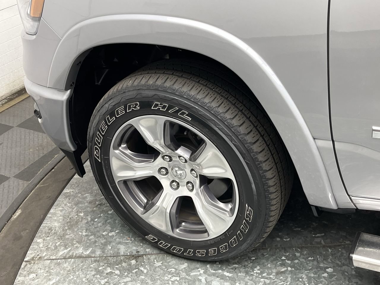 Used 2022 RAM 1500 Laramie w/ Sport Appearance Package AWD/4WD image 36