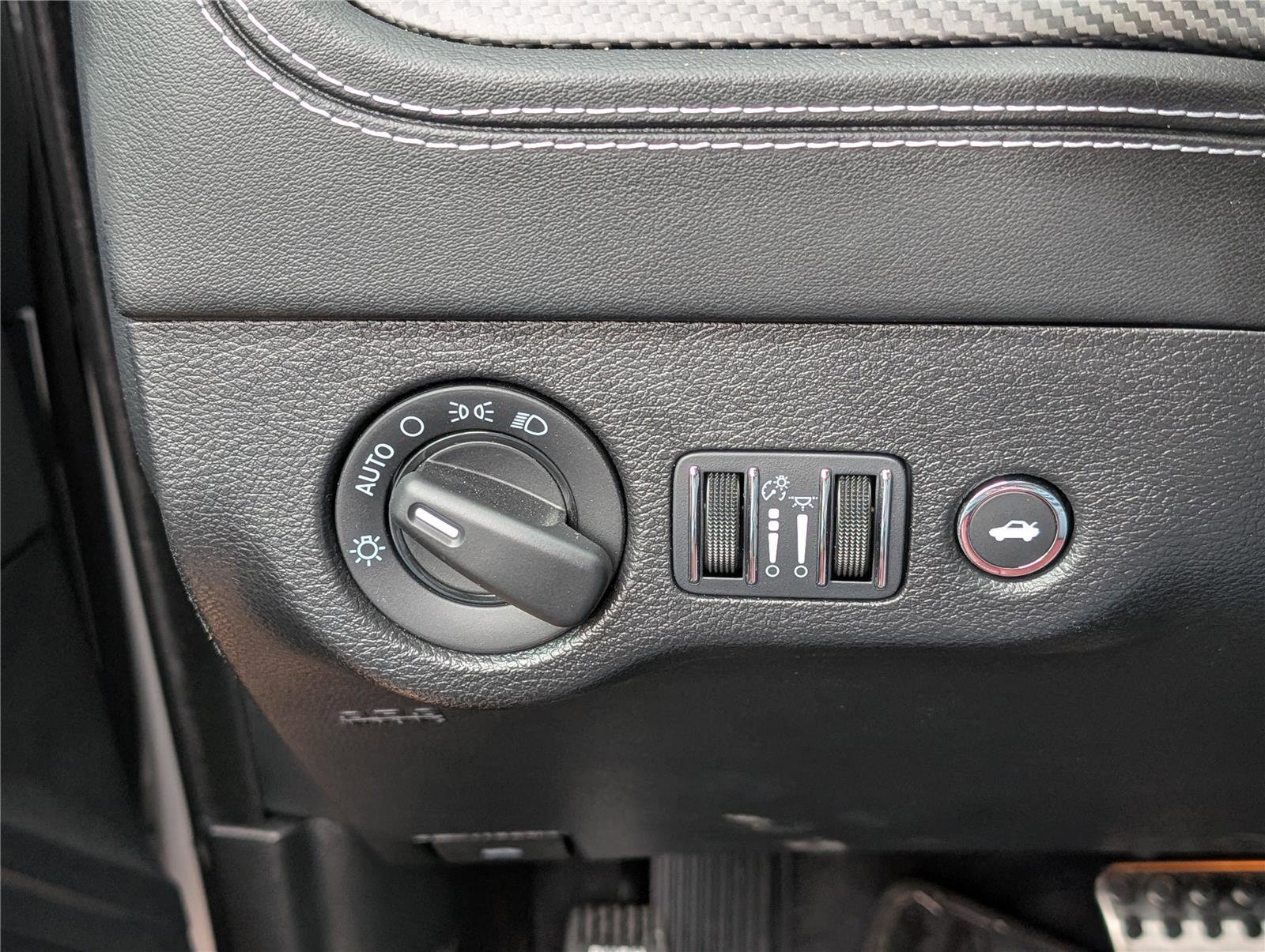 Used 2023 Dodge Charger SRT Hellcat image 26