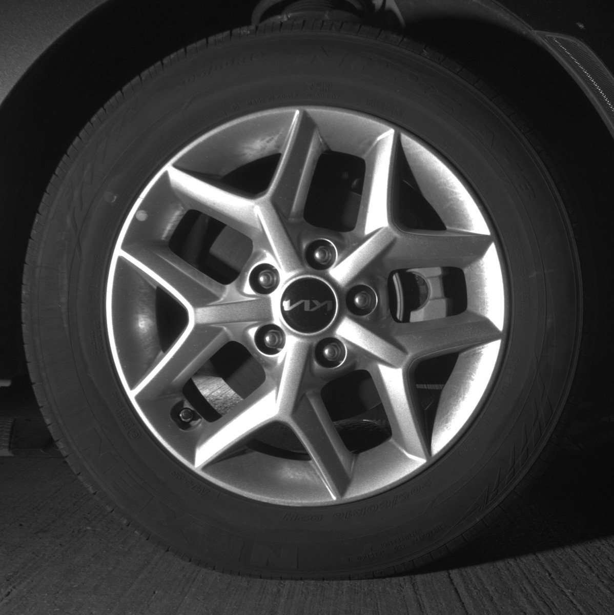 Used 2025 Kia Soul LX w/ LX Technology Package image 13