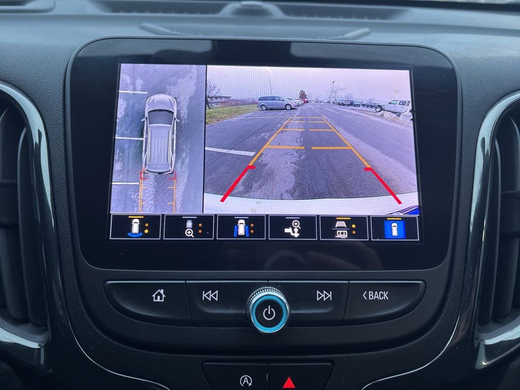 Used 2023 Chevrolet Equinox RS w/ RS Leather Package image 27