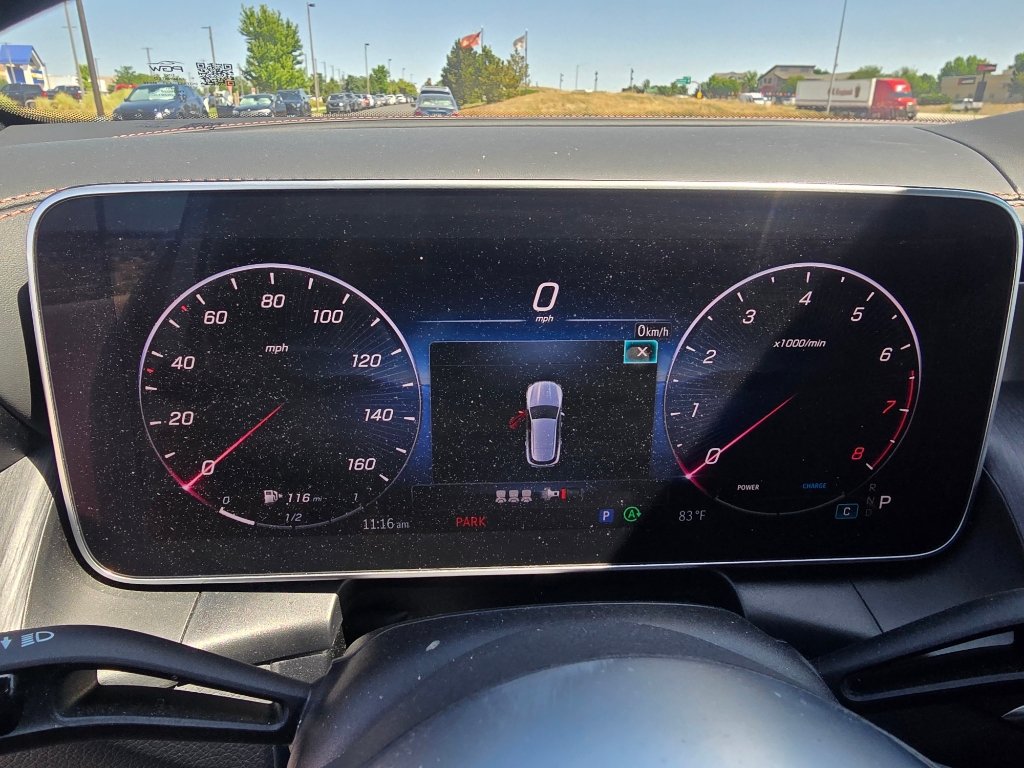 Used 2024 Mercedes-Benz GLC 300 4MATIC image 19