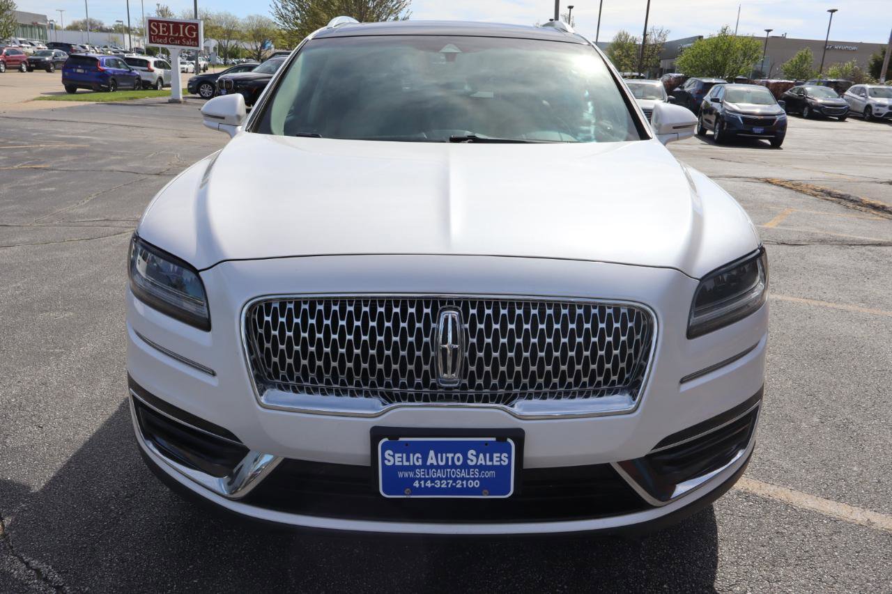 Used 2019 Lincoln Nautilus Reserve AWD/4WD image 2