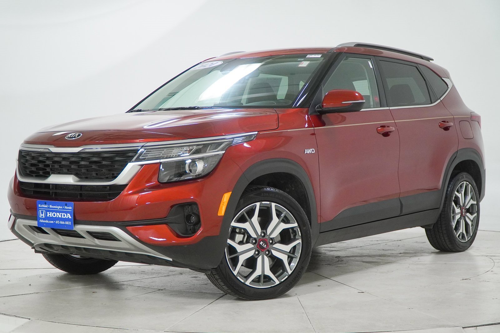 Used 2021 Kia Seltos S image 1