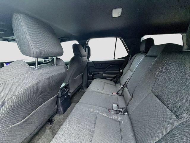 Used 2025 Toyota 4Runner SR5 AWD/4WD image 24