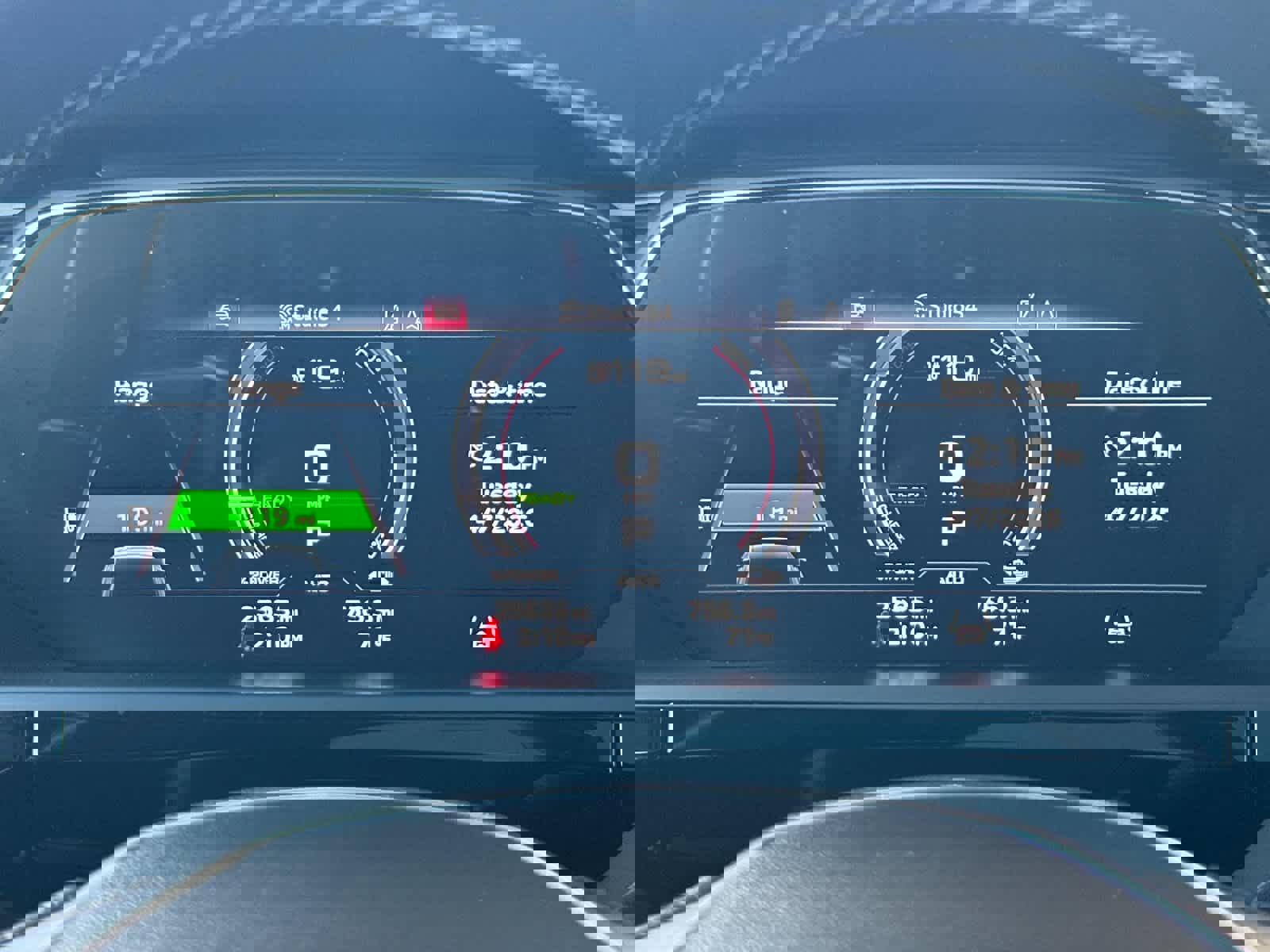 Used 2022 Audi e-tron S Premium Plus image 25