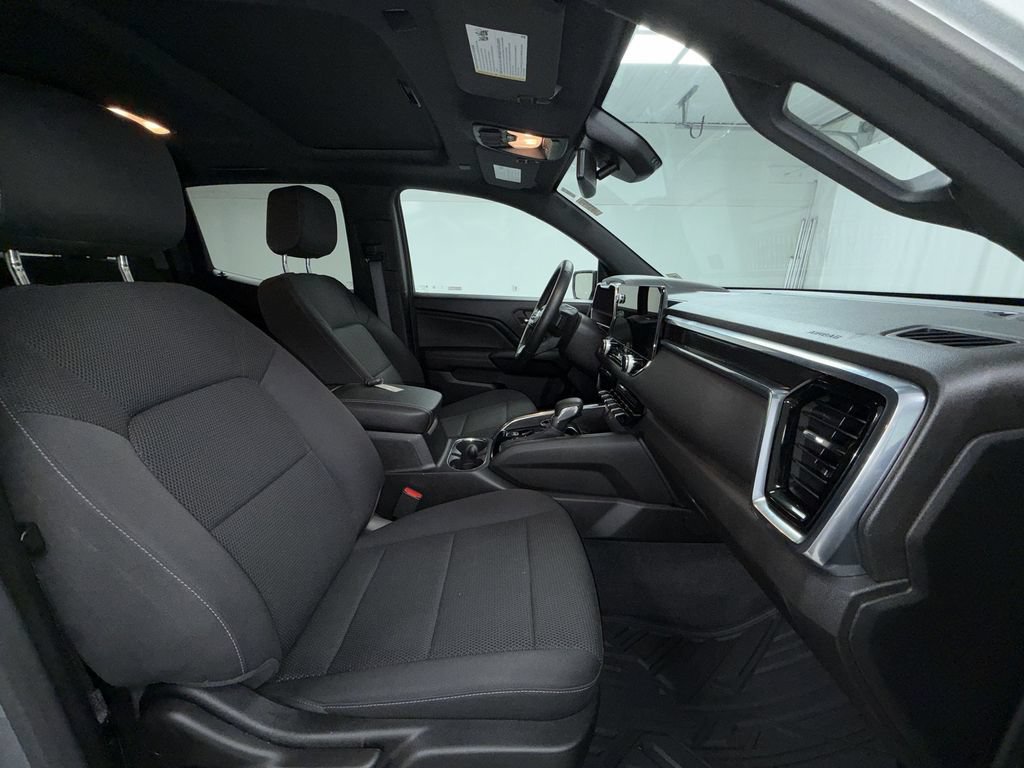 Used 2023 GMC Canyon Elevation w/ Convenience Package AWD/4WD image 18