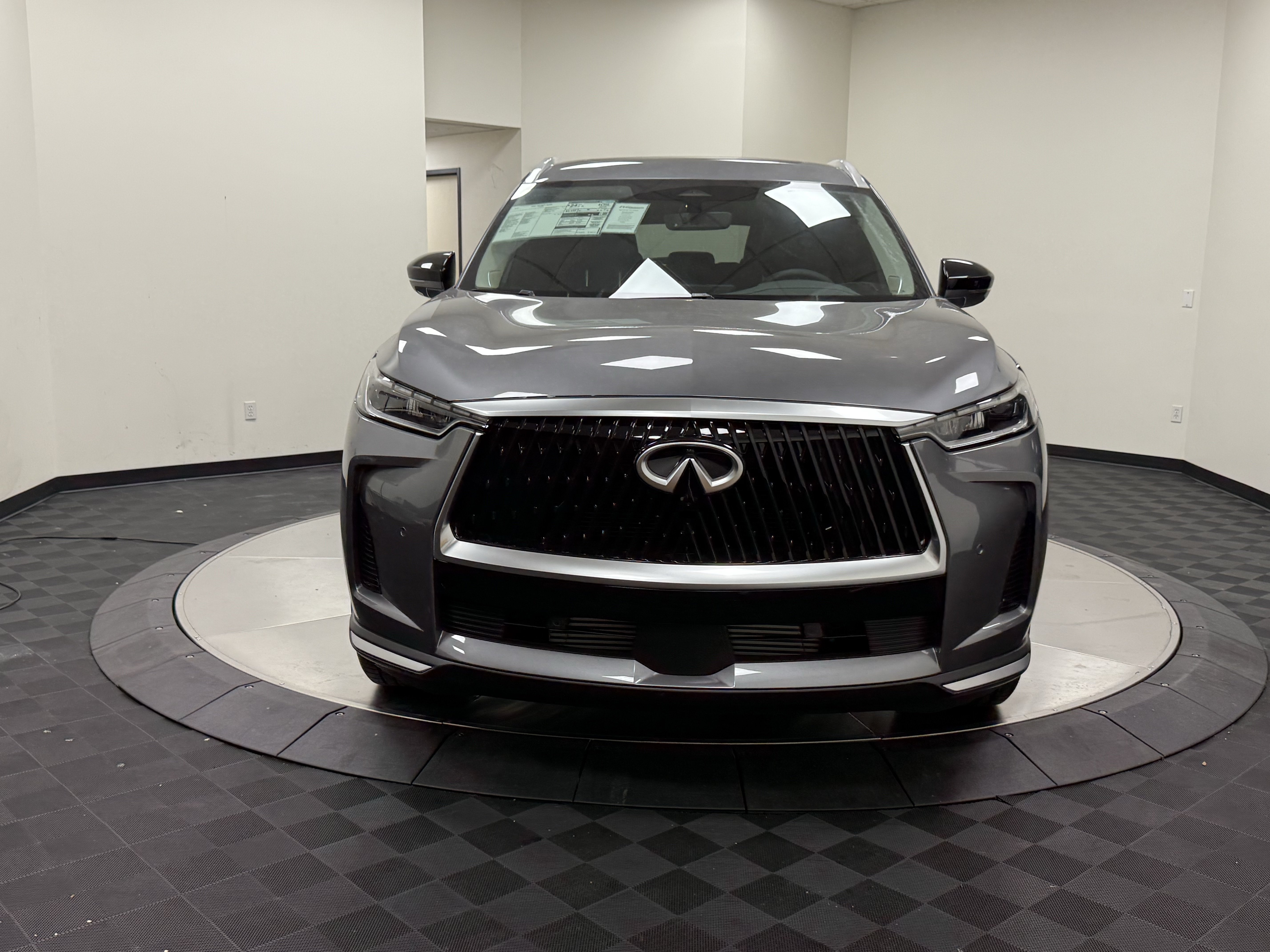 Certified 2027 INFINITI QX60 Luxe w/ Cargo Package FWD image 2