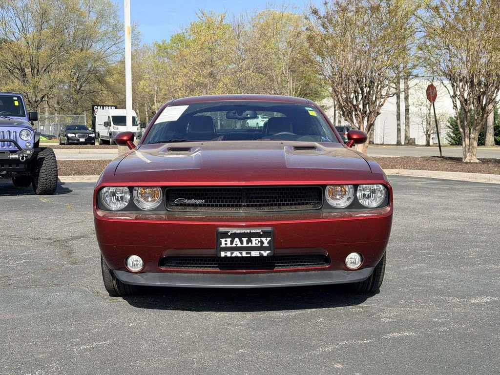 Used 2014 Dodge Challenger SXT image 23