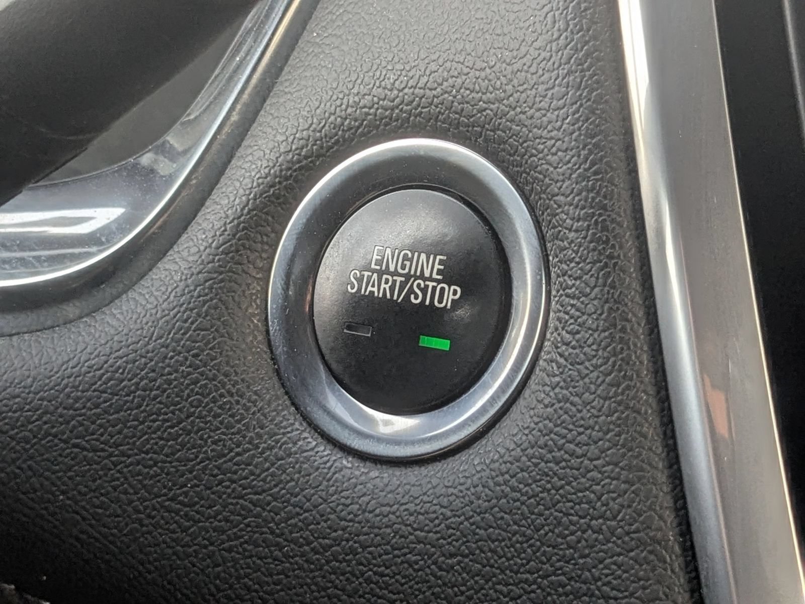 Used 2022 Chevrolet Traverse LT AWD/4WD image 27