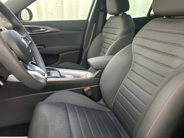 Used 2024 Dodge Hornet R/T w/ R/T Blacktop Package image 9