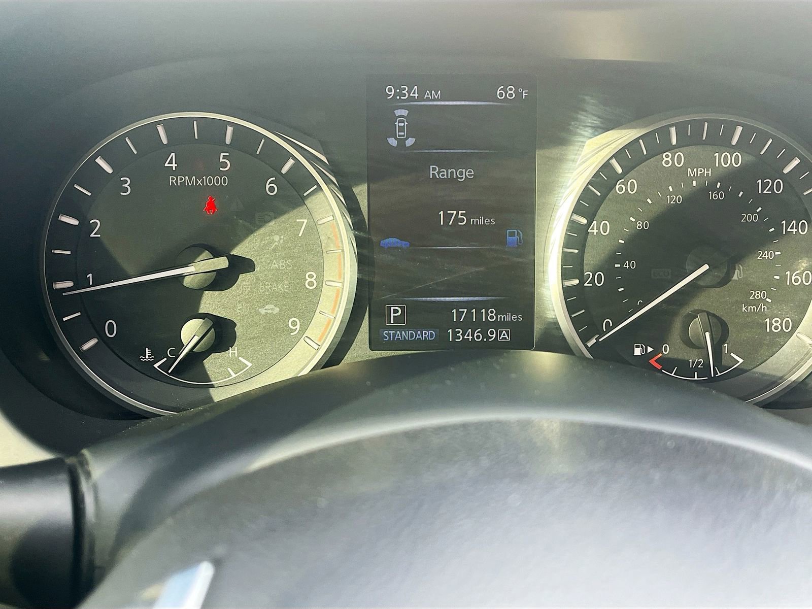 Used 2022 INFINITI Q60 3.0t Luxe w/ Essential Package RWD image 12