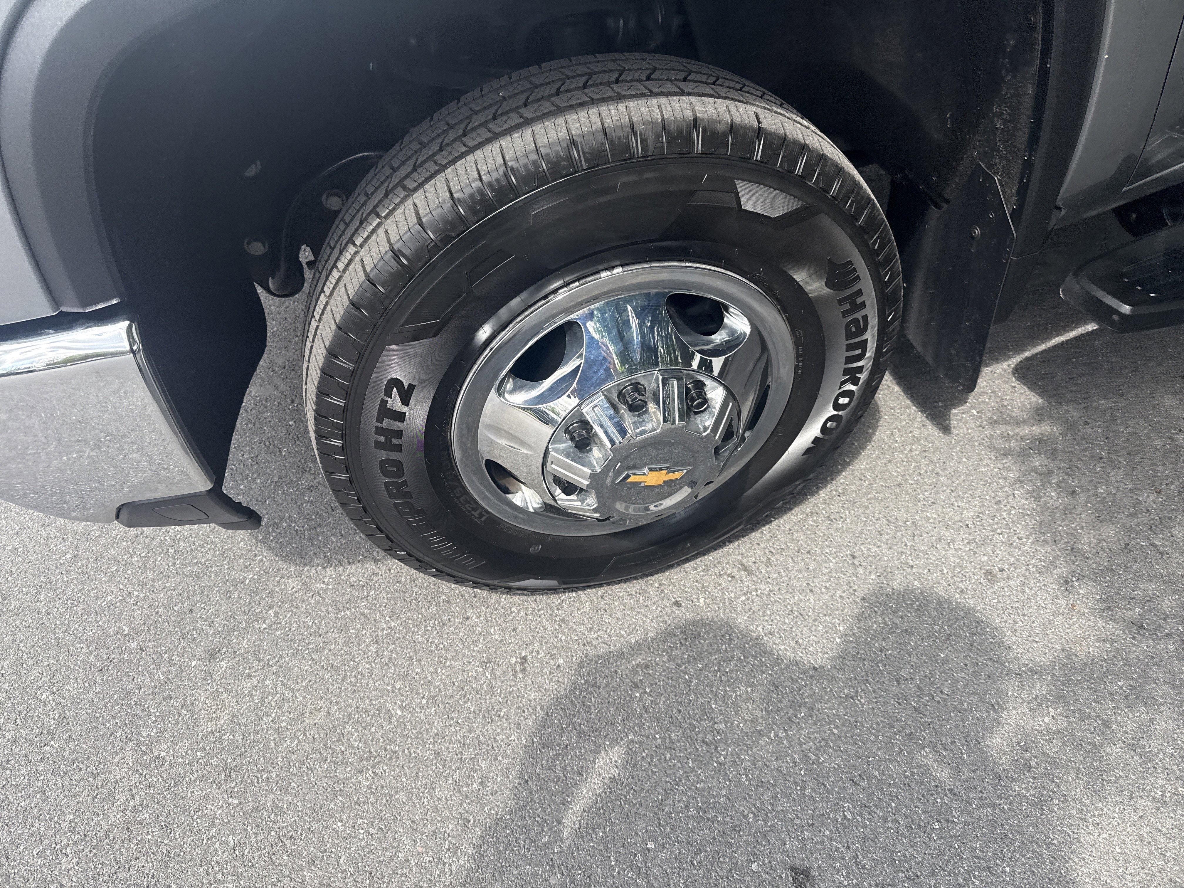 Used 2025 Chevrolet Silverado 3500 LT w/ All Star Edition AWD/4WD image 11