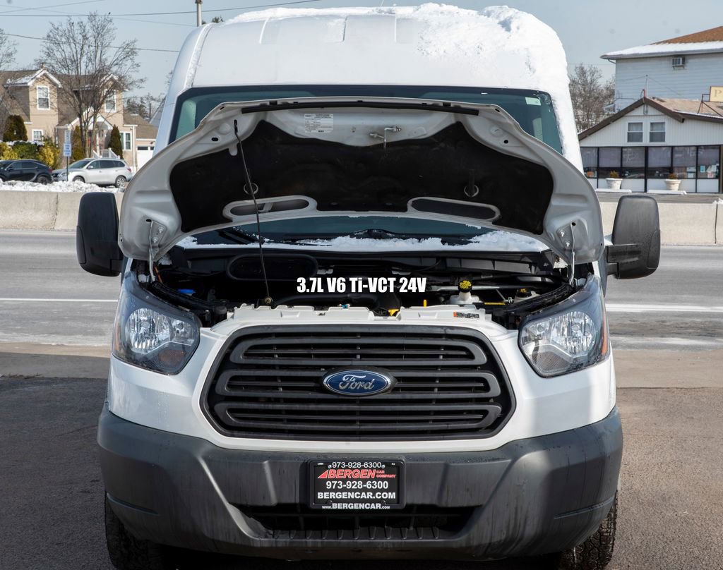 Used 2018 Ford Transit 150 XL image 5