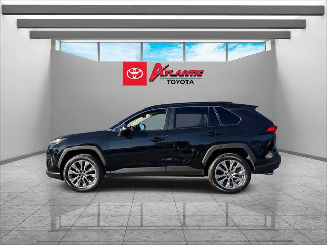 Certified 2023 Toyota RAV4 XLE Premium AWD/4WD image 4