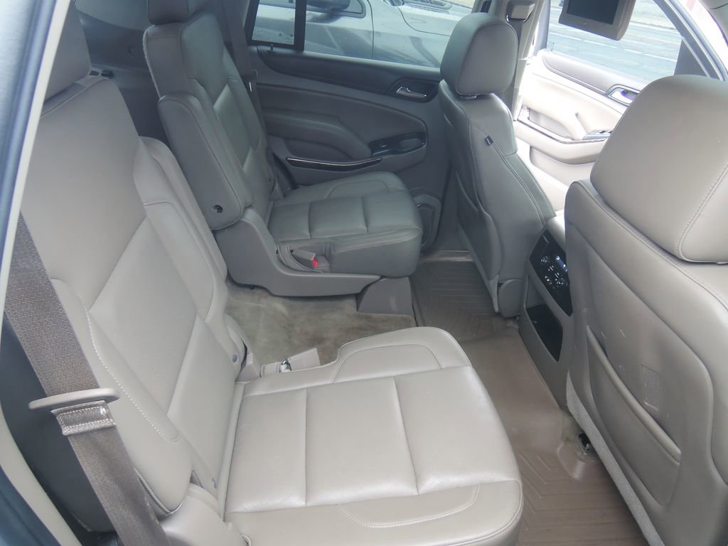 Used 2015 GMC Yukon SLT w/ Open Road Package AWD/4WD image 29
