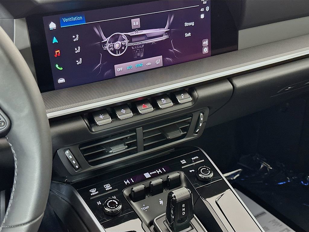 New 2025 Porsche 911 Carrera RWD image 17