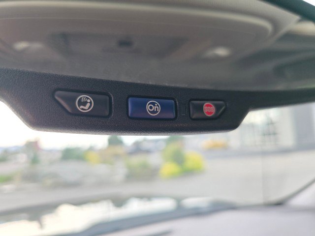 Used 2018 Chevrolet Silverado 2500 LTZ w/ Vortec Plus Package image 39