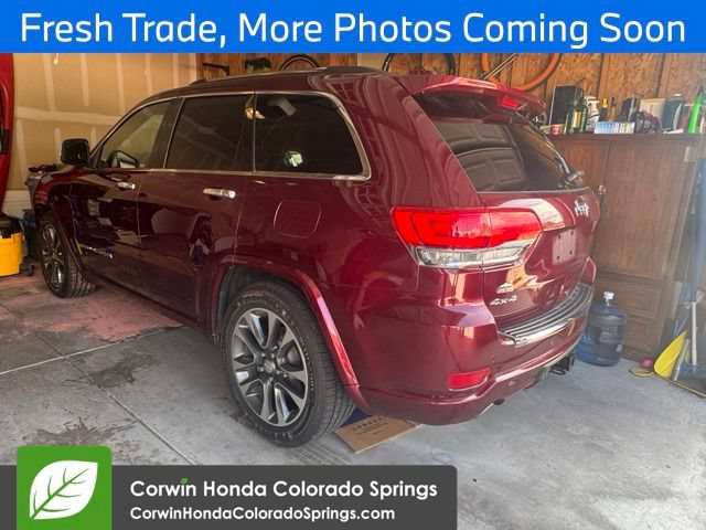 Used 2017 Jeep Grand Cherokee Overland AWD/4WD image 1
