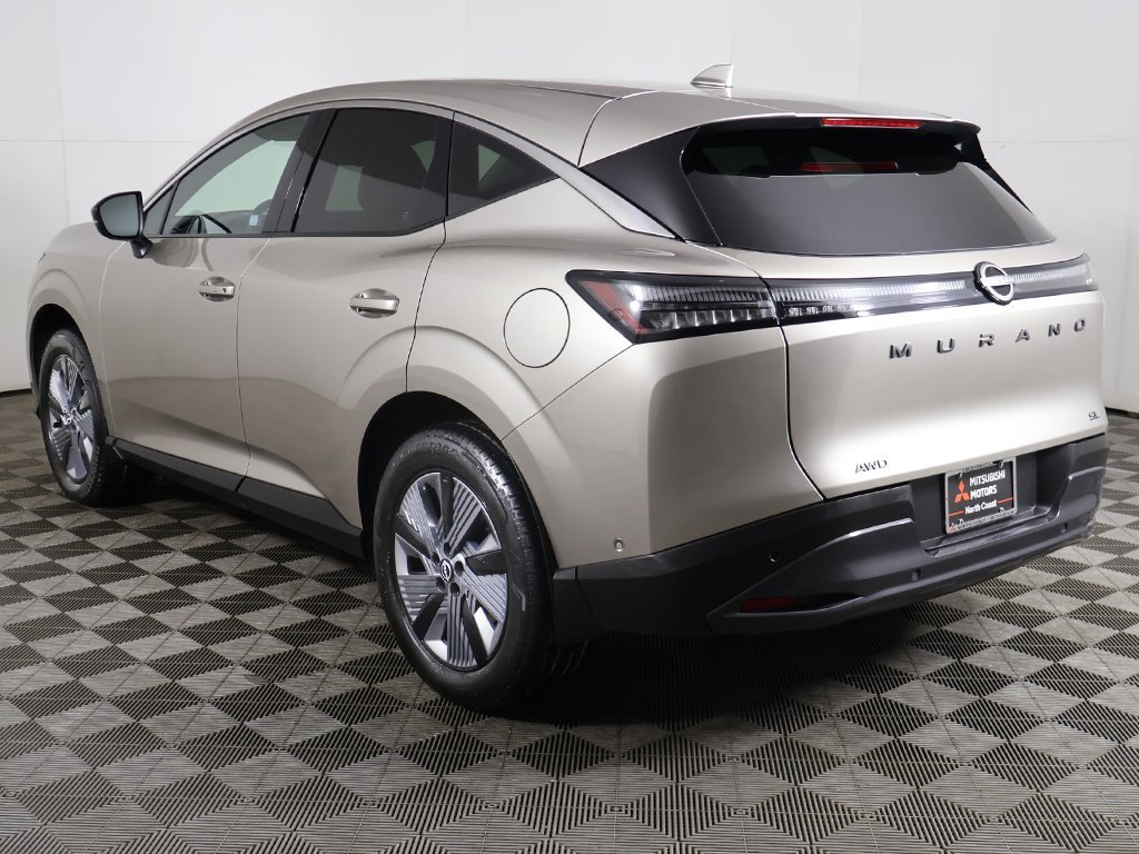 Used 2025 Nissan Murano SL image 12