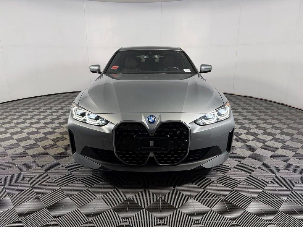 Used 2023 BMW i4 eDrive40 w/ Premium Package RWD image 2