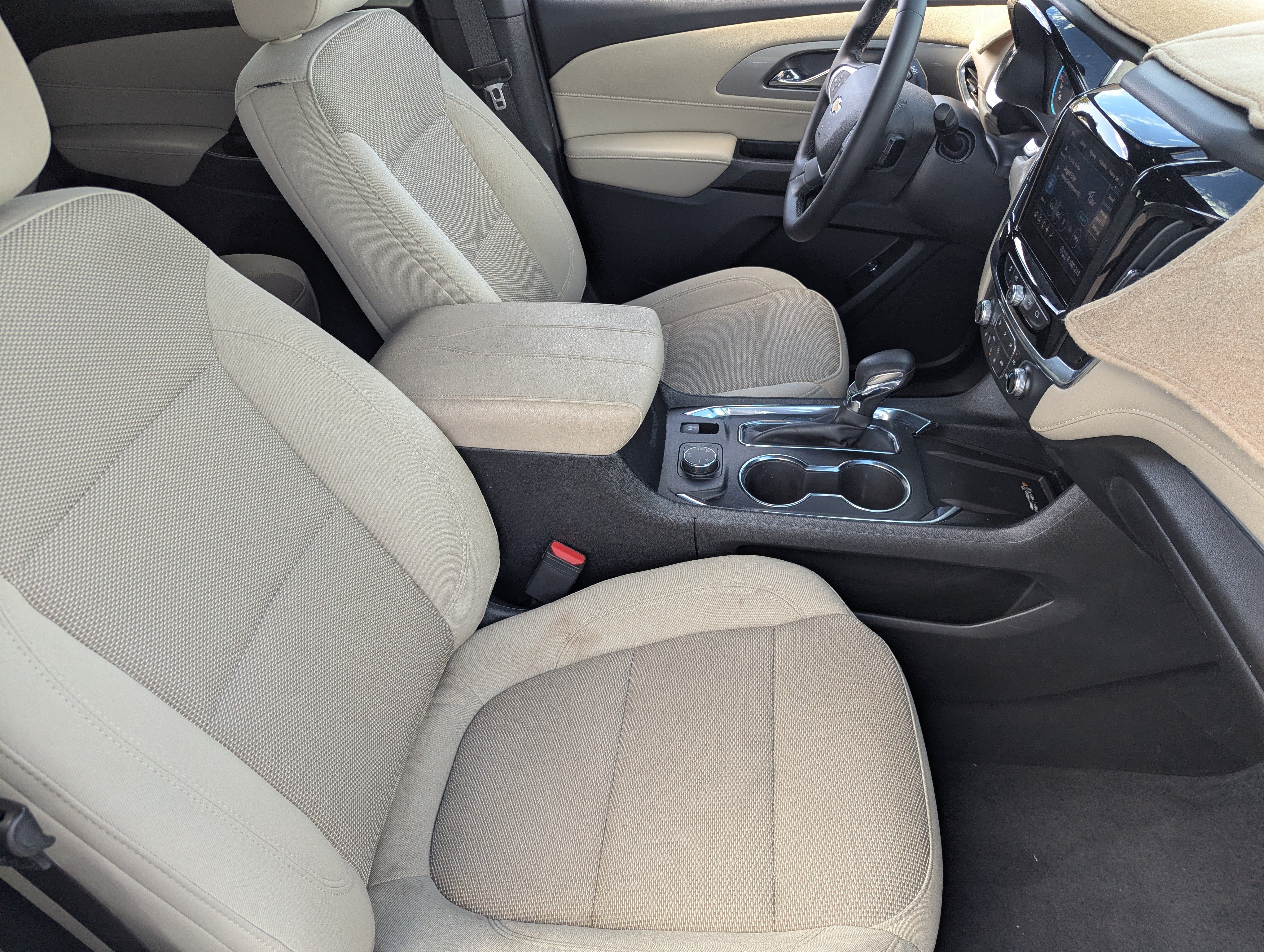 Used 2023 Chevrolet Traverse LT AWD/4WD image 10