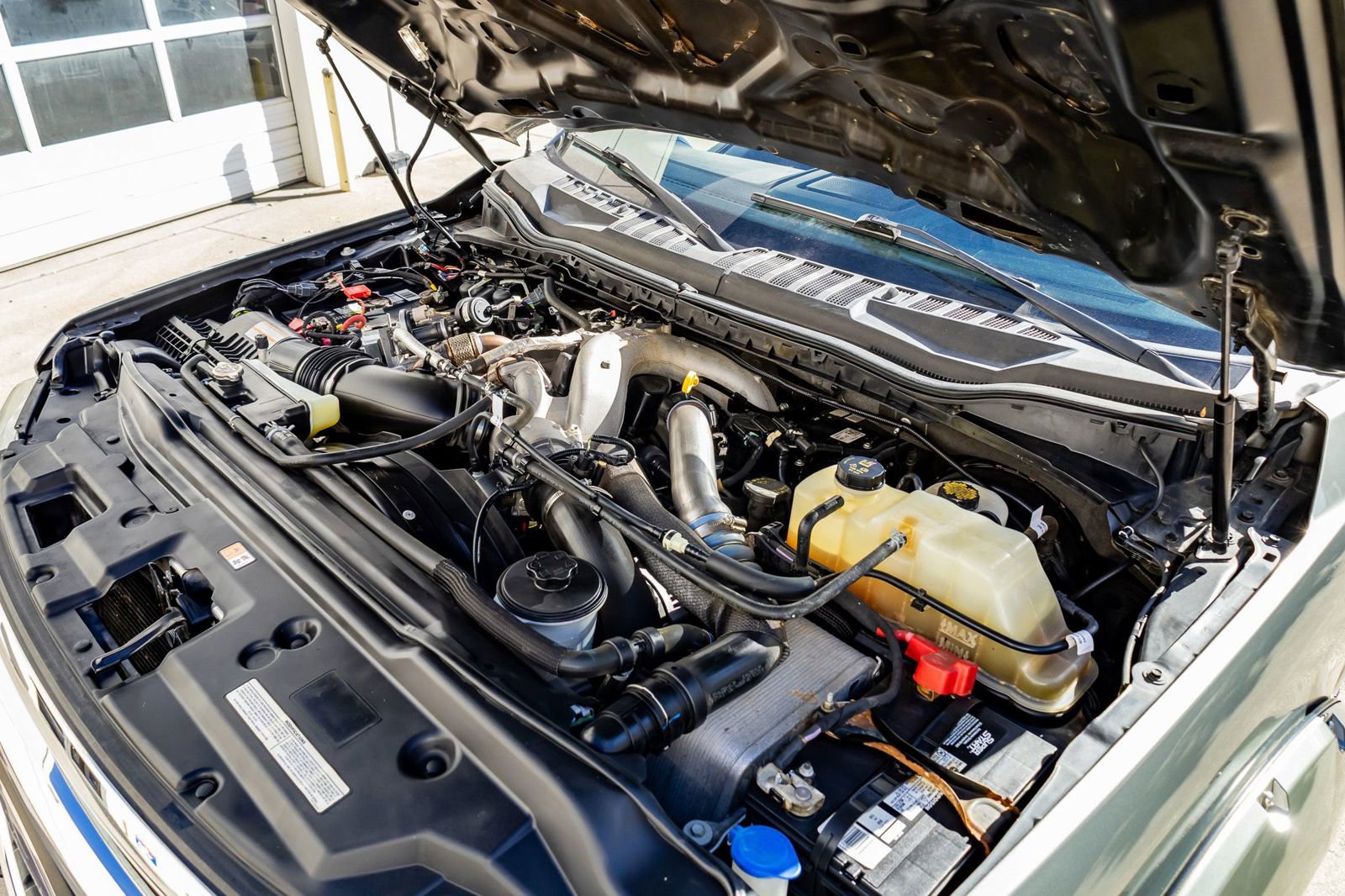 Used 2020 Ford F250 Lariat image 37