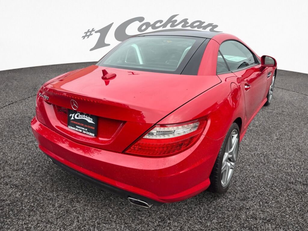 Used 2015 Mercedes-Benz SLK 350 image 7