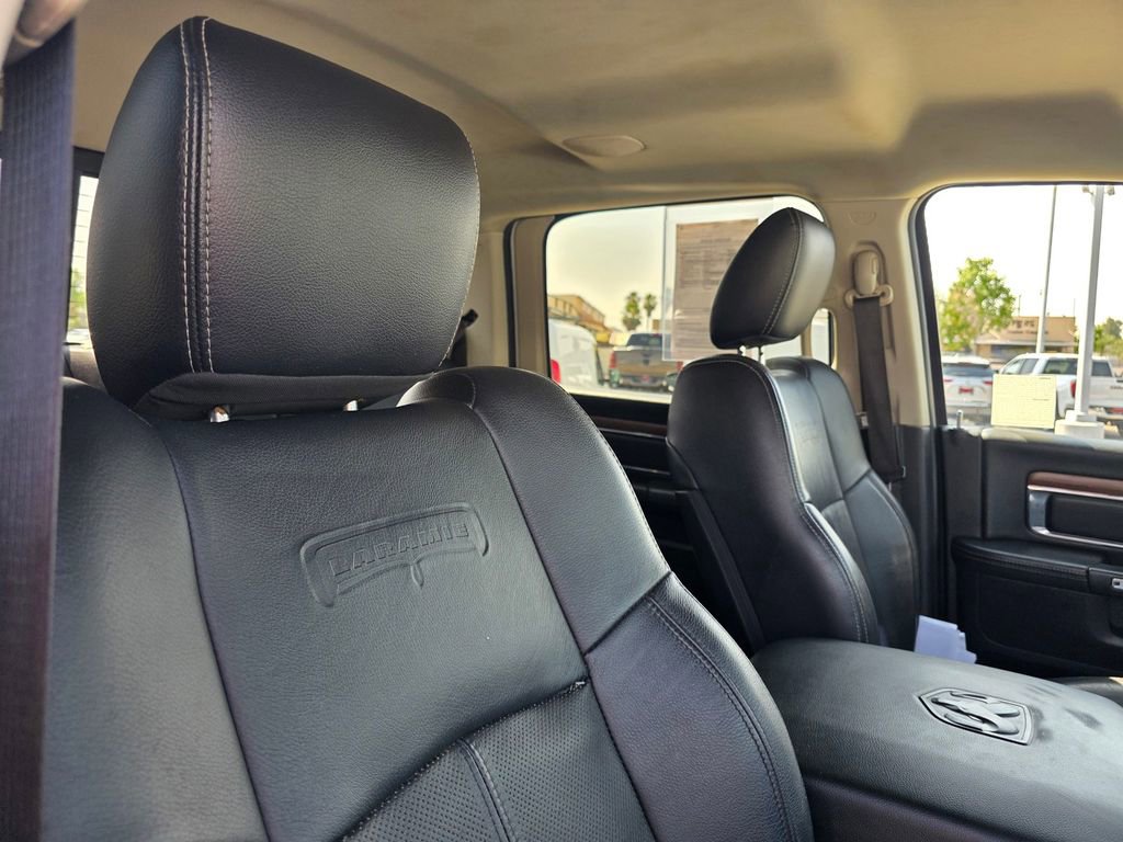 Used 2018 RAM 3500 Laramie w/ Convenience Group AWD/4WD image 21