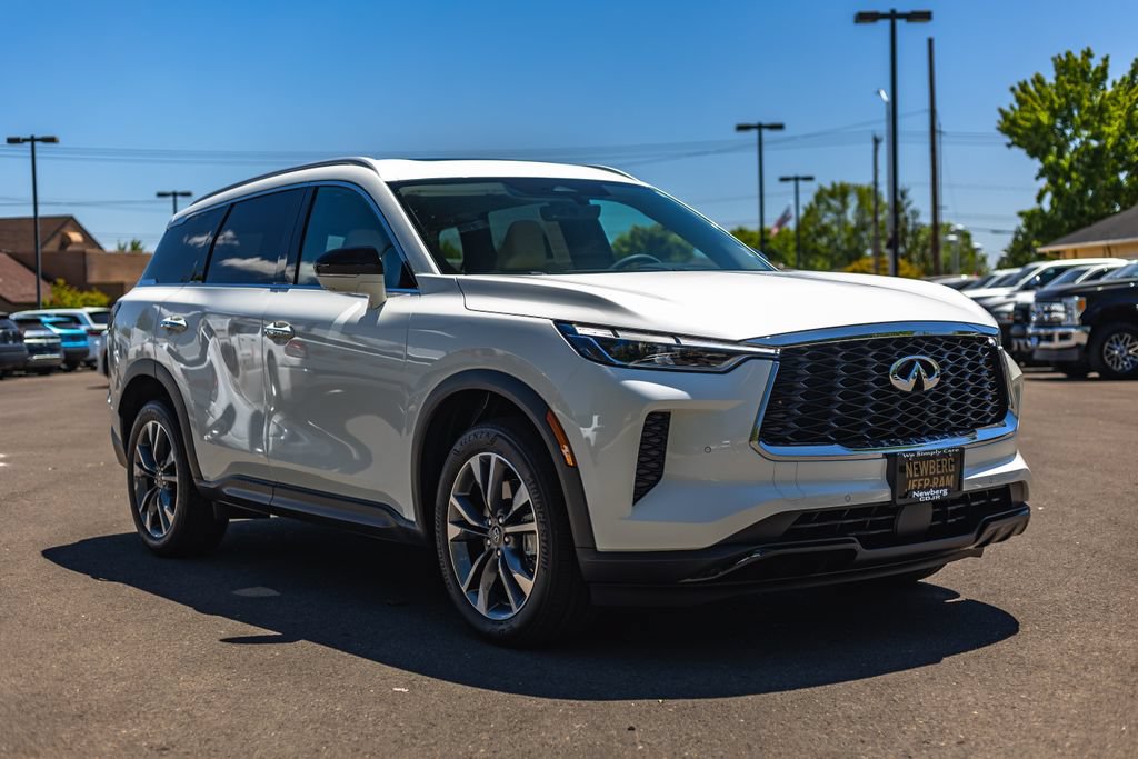 Used 2024 INFINITI QX60 Luxe AWD/4WD image 6
