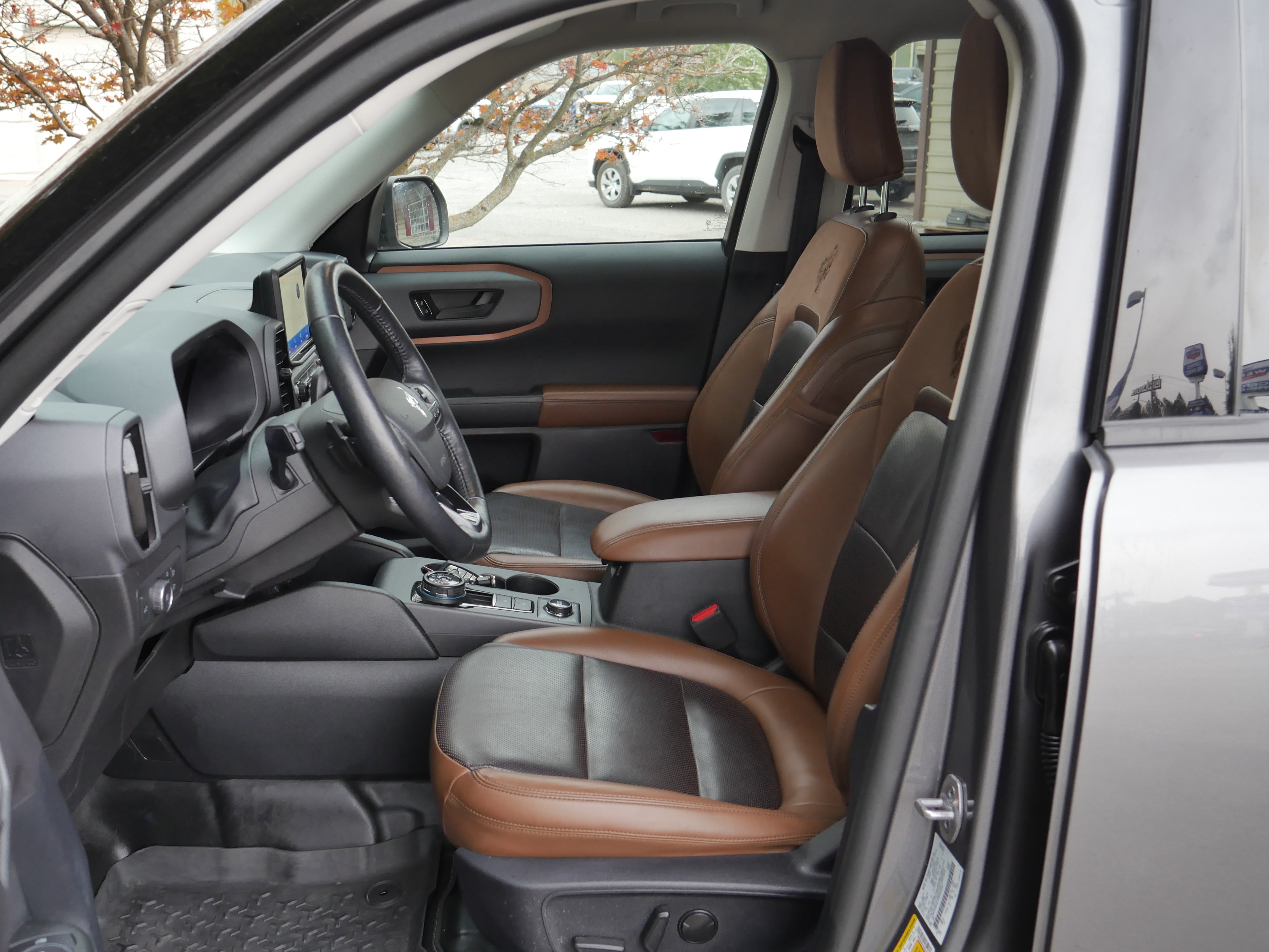 Used 2022 Ford Bronco Sport Badlands w/ Premium Package AWD/4WD image 3