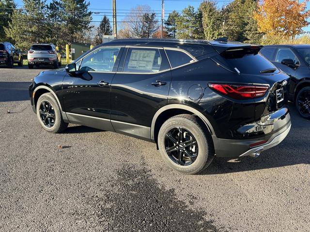 New 2026 Chevrolet Blazer LT image 3
