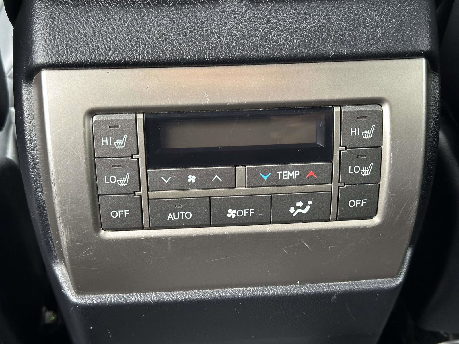 Used 2020 Lexus GX 460 Premium w/ Premium Package image 10