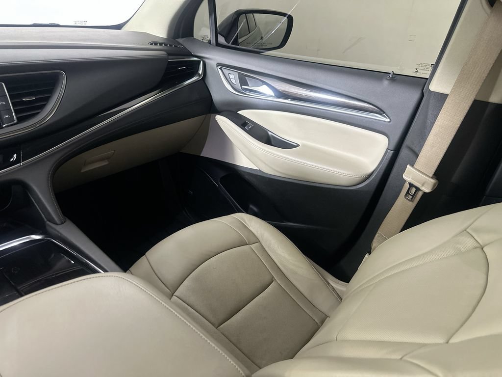 Used 2020 Buick Enclave Premium w/ Sun and Sites Package FWD image 20