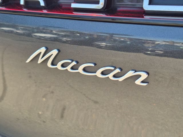 Used 2019 Porsche Macan AWD/4WD image 29