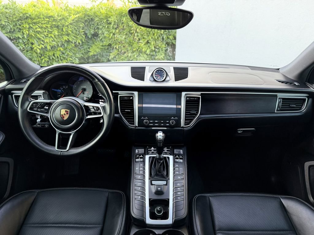 Used 2018 Porsche Macan GTS AWD/4WD image 28
