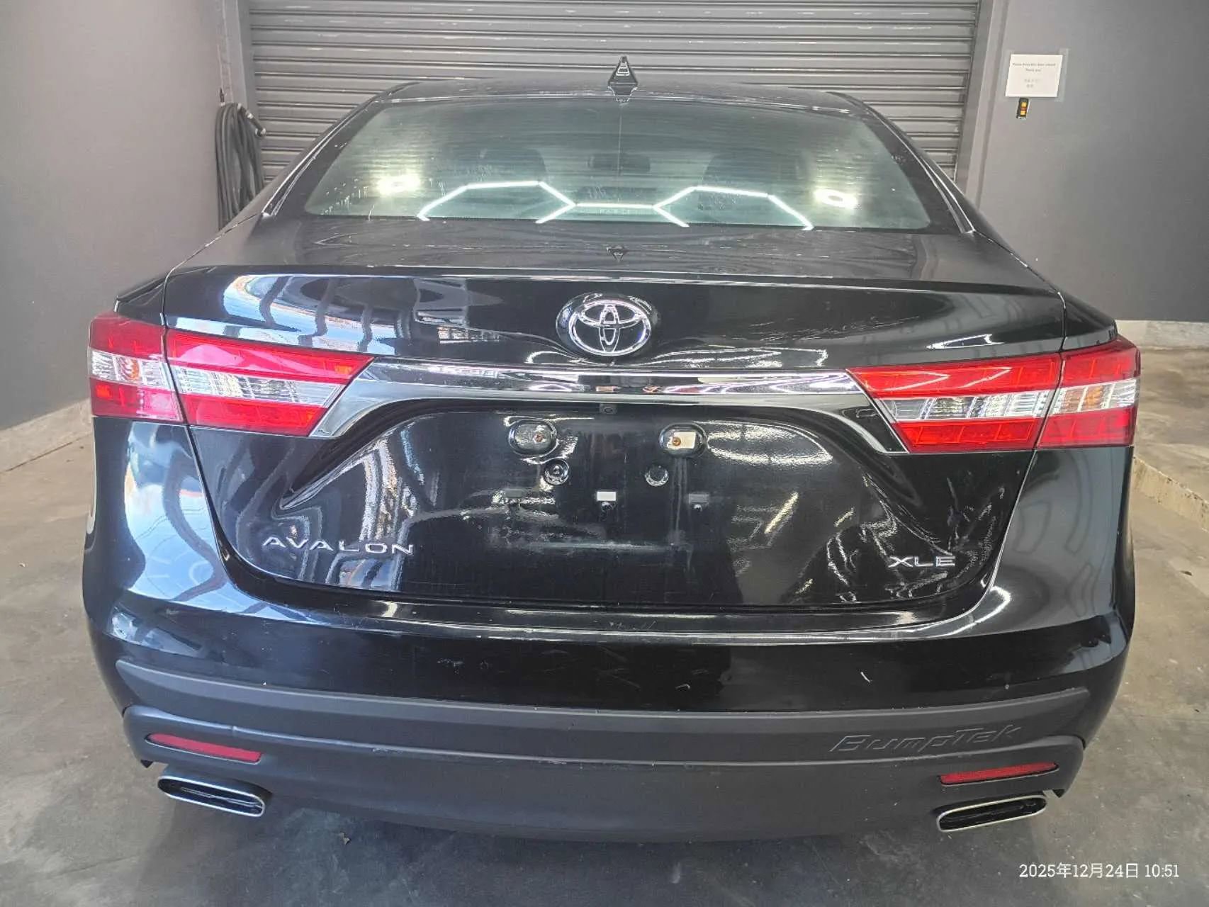 Used 2015 Toyota Avalon XLE image 4