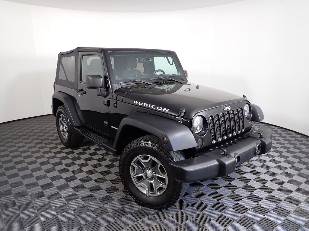Used 2014 Jeep Wrangler Rubicon w/ Power Convenience Group AWD/4WD image 5