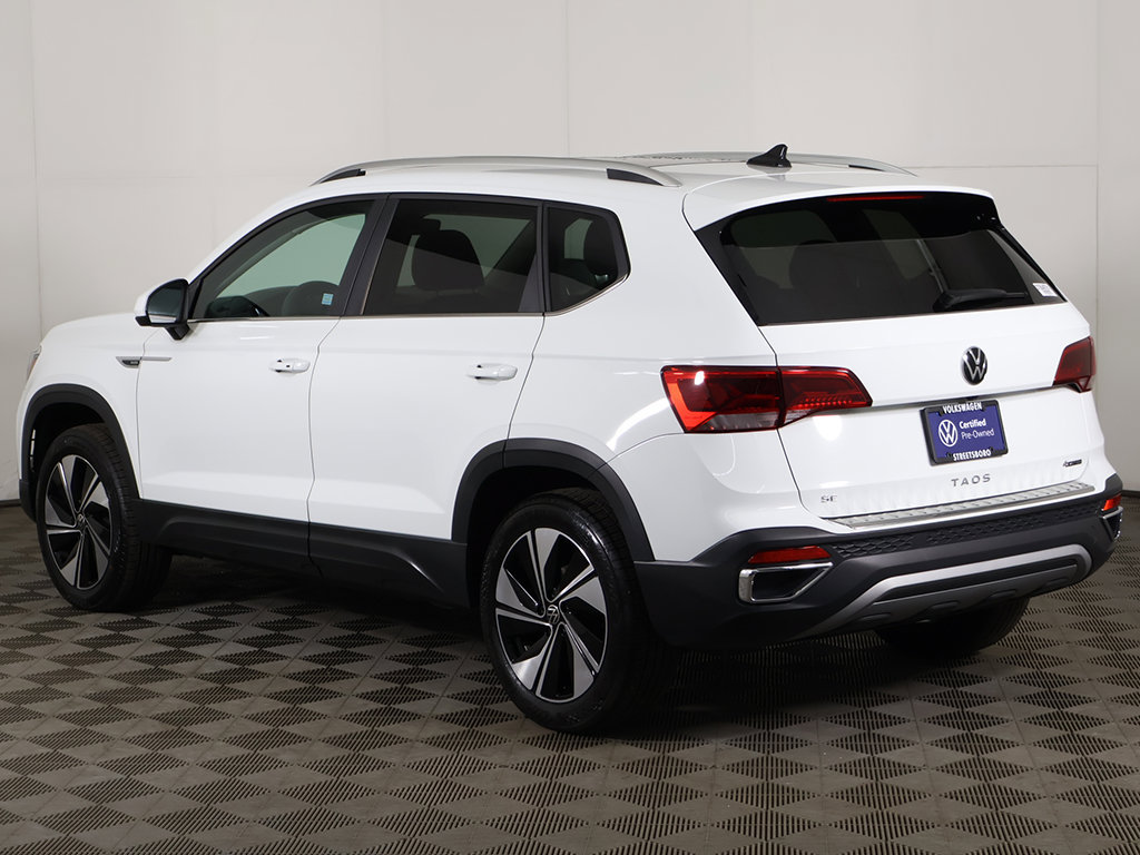 Used 2023 Volkswagen Taos SE w/ Panoramic Sunroof Package AWD/4WD image 10