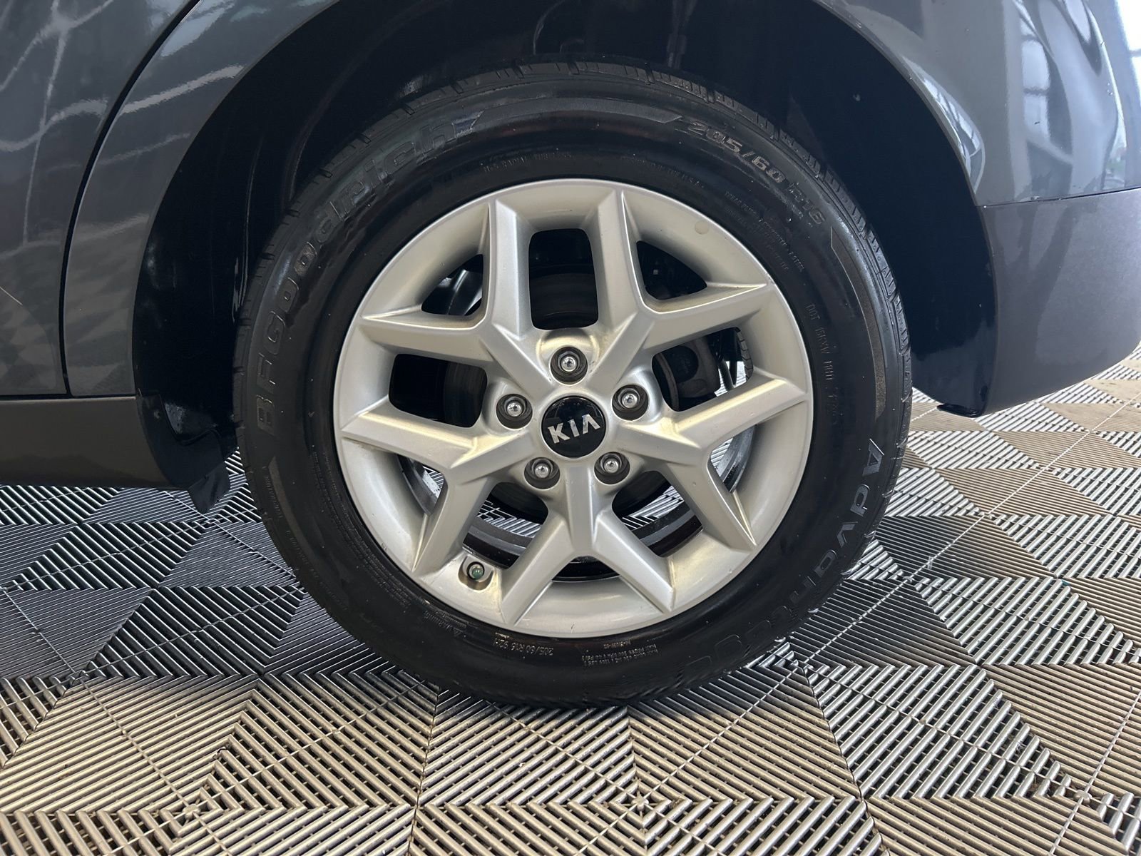 Used 2020 Kia Soul S image 8