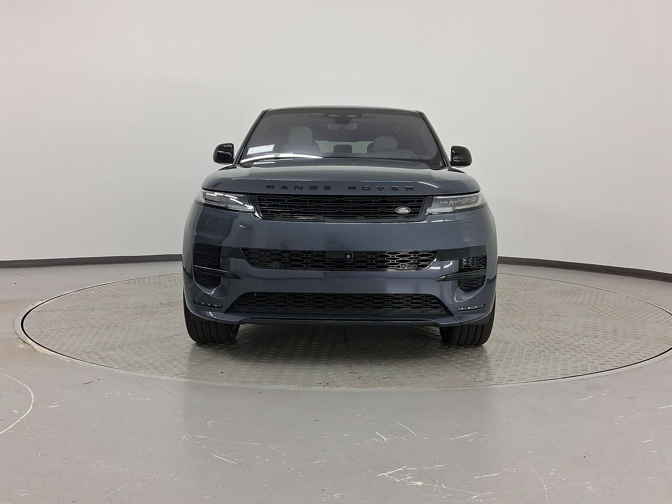 Used 2023 Land Rover Range Rover Sport First Edition image 6