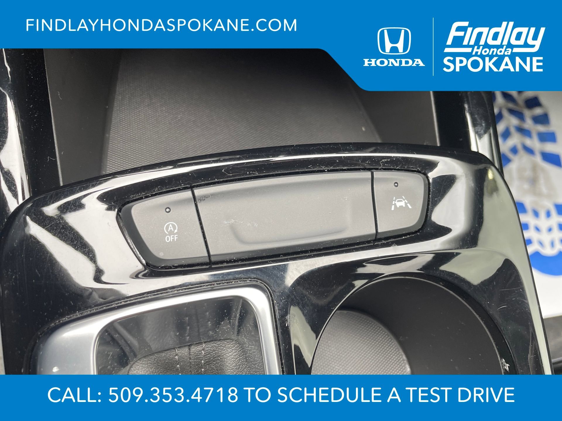 Used 2025 Chevrolet Trax LT w/ LT Convenience Package image 14