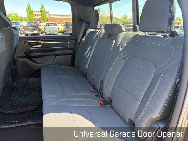 Used 2022 RAM 1500 Big Horn AWD/4WD image 25