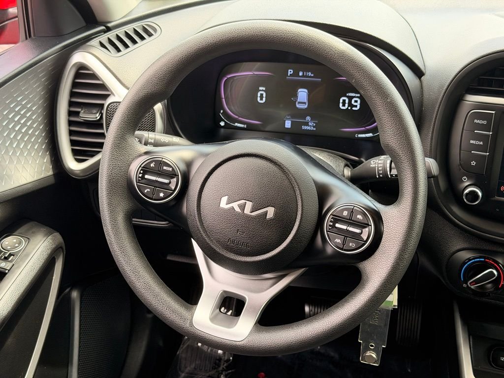 Used 2024 Kia Soul LX w/ Option Group 015 FWD image 19