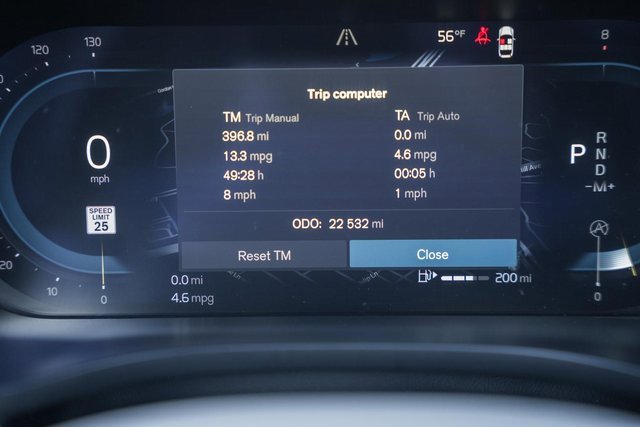 Used 2023 Volvo XC60 B6 Ultimate w/ Protection Package Premier image 42