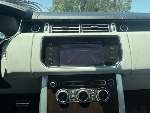 Used 2014 Land Rover Range Rover Supercharged image 27