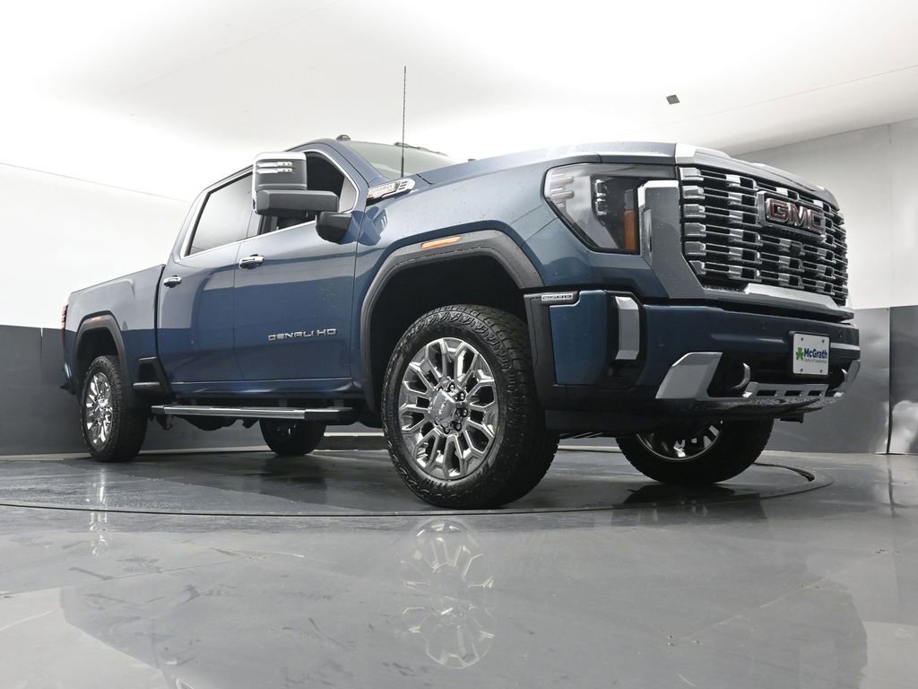 New 2026 GMC Sierra 2500 Denali w/ Technology Package AWD/4WD image 21