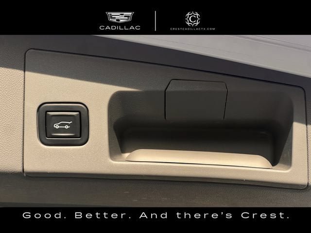 Certified 2023 Cadillac XT5 Premium Luxury FWD image 30