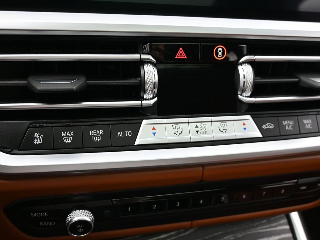 Used 2022 BMW M3 w/ Executive Package image 23