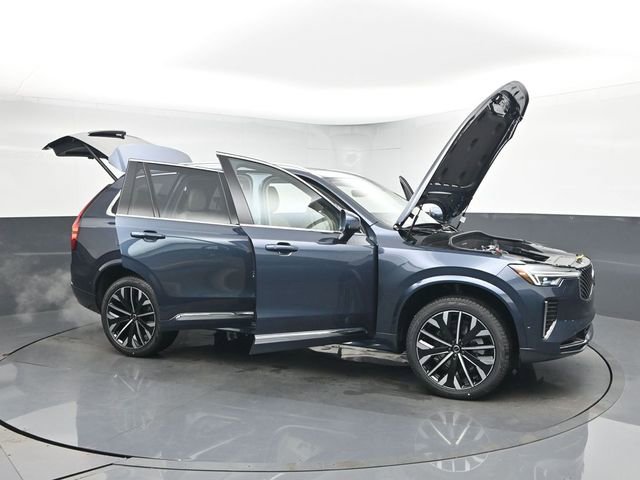 New 2026 Volvo XC90 B6 Ultra w/ Protection Package image 57