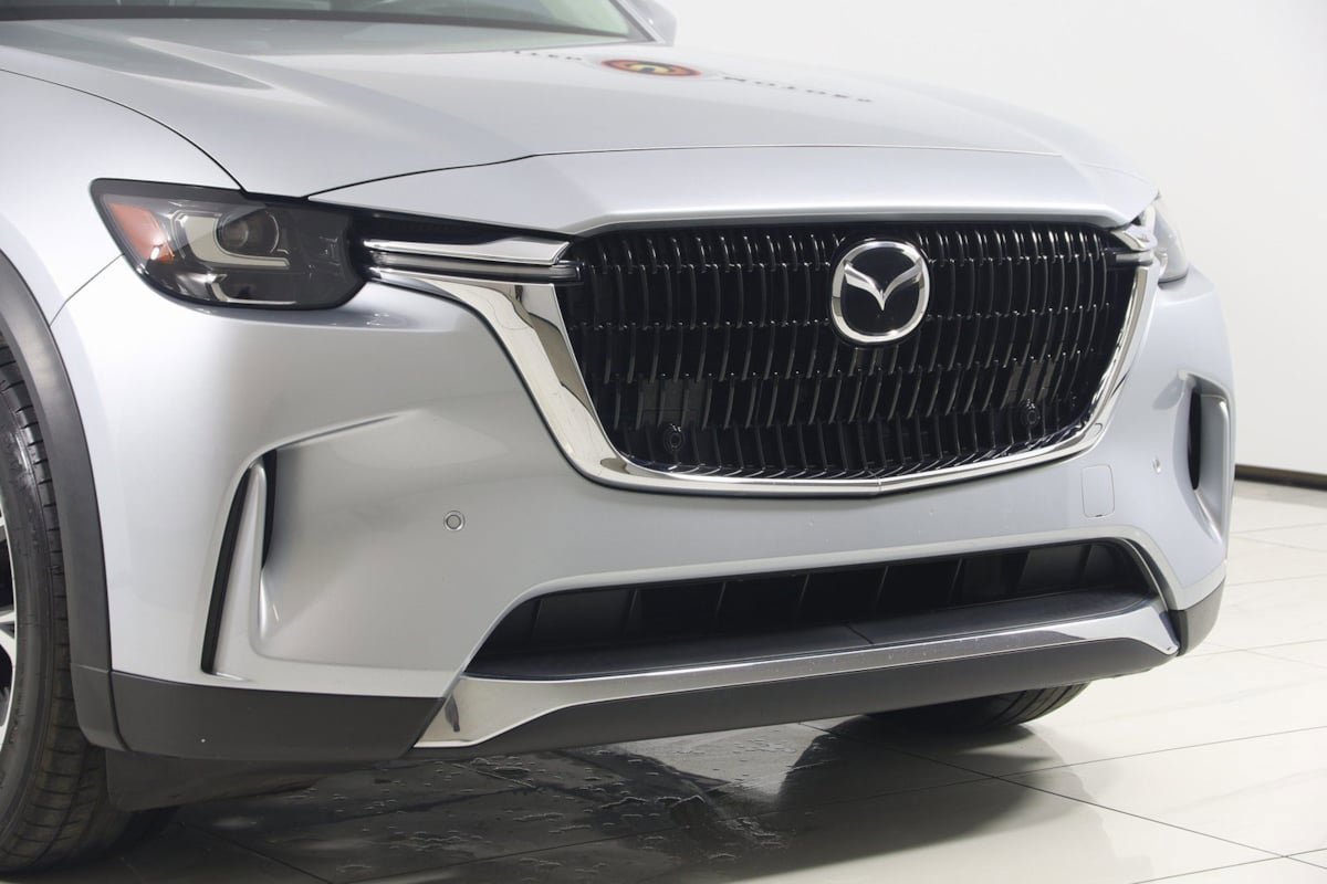 Used 2024 MAZDA CX-90 Plug-In Hybrid w/ Premium Pkg image 43